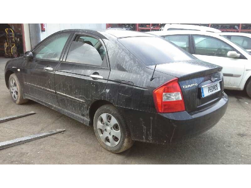 kia cerato del año 2005