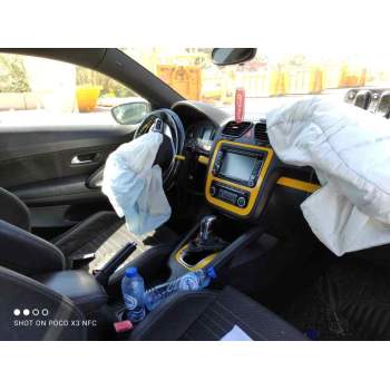 volkswagen scirocco (137) del año 2011