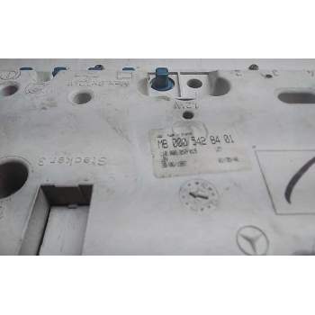 Recambio de cuadro instrumentos para mercedes-benz vito (w638) caja cerrada referencia OEM IAM MB0005428401  
