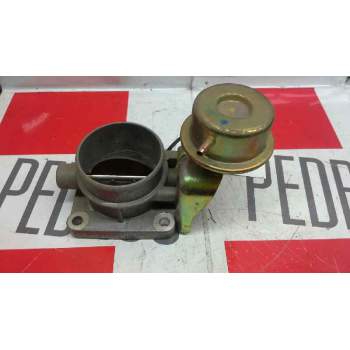 Recambio de cuerpo de mariposa para nissan almera (n15) 2.0 diesel referencia OEM IAM 71425403G8 CARBURIBAR 