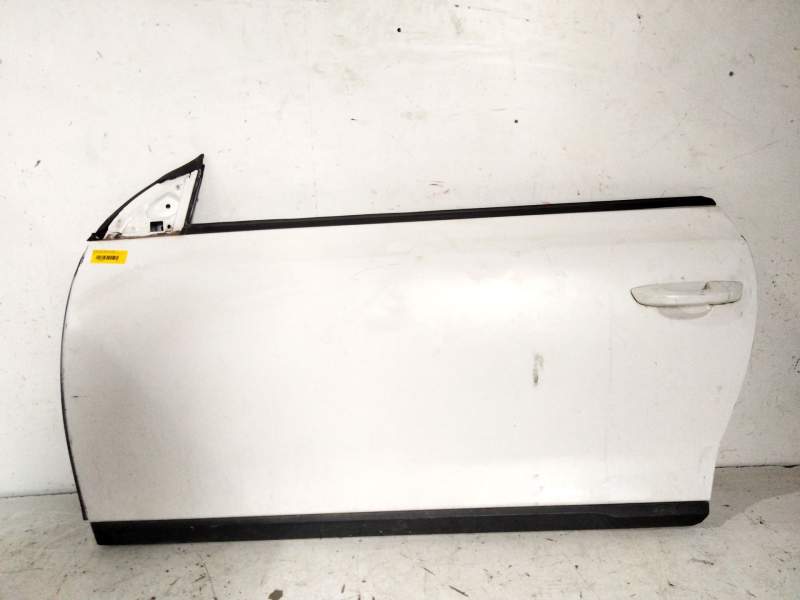 Recambio de puerta delantera izquierda para volkswagen scirocco iii (137, 138) 1.4 tsi referencia OEM IAM 1K8831055  