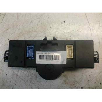 Recambio de mando climatizador para renault clio iii 1.5 dci diesel referencia OEM IAM   