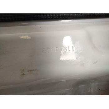 Recambio de puerta delantera izquierda para audi a5 (8t3) 2.0 tdi referencia OEM IAM 8T0831051 11943049 