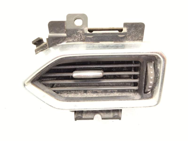 Recambio de aireador derecho para mazda cx-5 2.0 cat referencia OEM IAM K12364730  