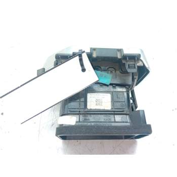 Recambio de aireador izquierdo para mazda cx-5 2.0 cat referencia OEM IAM K12364830  