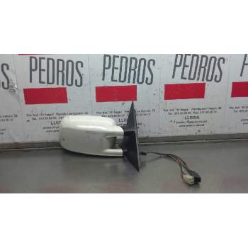 RETROVISOR DERECHO 
