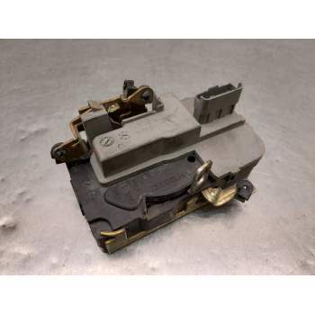 Recambio de cerradura puerta delantera derecha para peugeot 206 berlina xt referencia OEM IAM 9136J1  