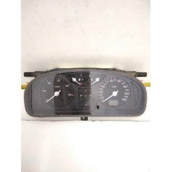 Recambio de cuadro instrumentos para renault laguna ii (bg0) 1.9 dci diesel referencia OEM IAM 8200218863 501018550077 7KE5UL32