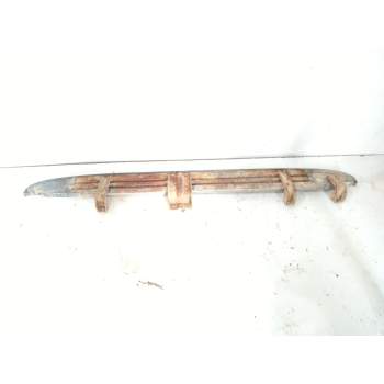 Recambio de estribo para ssangyong rexton w / rexton 2.0 xdi referencia OEM IAM K7975008D00  