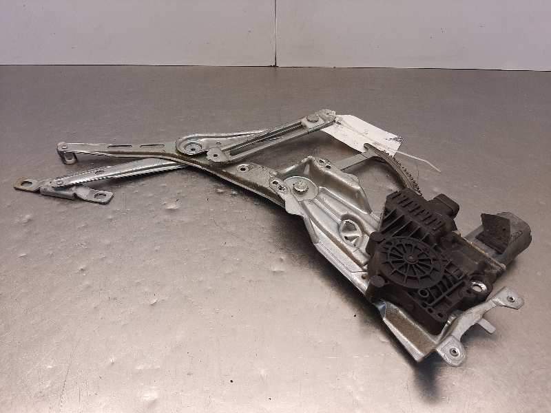 Recambio de elevalunas delantero derecho para opel astra g berlina club referencia OEM IAM   