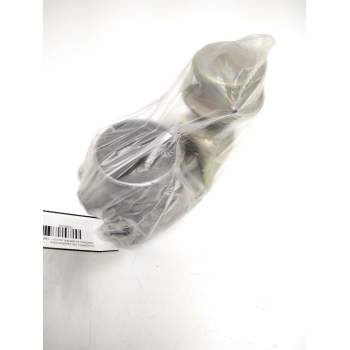 Recambio de cuerpo de mariposa para nissan almera (n15) referencia OEM IAM 71425403G8 CARBURIBAR 