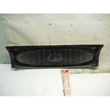 Recambio de rejilla delantera para ford fiesta berlina 1.8 diesel cat referencia OEM IAM   
