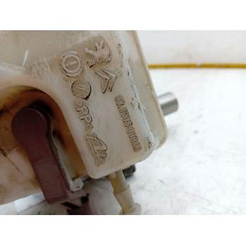 Recambio de bomba freno para citroën c4 picasso ii 2.0 bluehdi 150 referencia OEM IAM 03350890841  