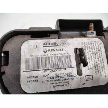 Recambio de airbag lateral derecho para renault megane ii familiar business referencia OEM IAM 8200371819A  