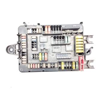 Recambio de caja reles para bmw serie 1 lim. (f21) 116d referencia OEM IAM 926111103  