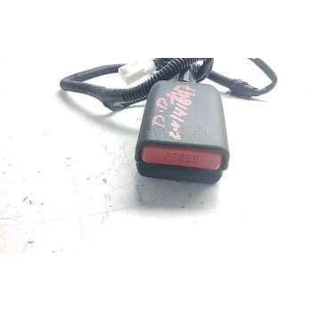 Recambio de enganche delantero derecho para toyota yaris hybrid feel referencia OEM IAM 1067877  