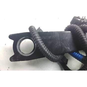 Recambio de enganche delantero izquierdo para toyota yaris hybrid feel referencia OEM IAM 1067877  