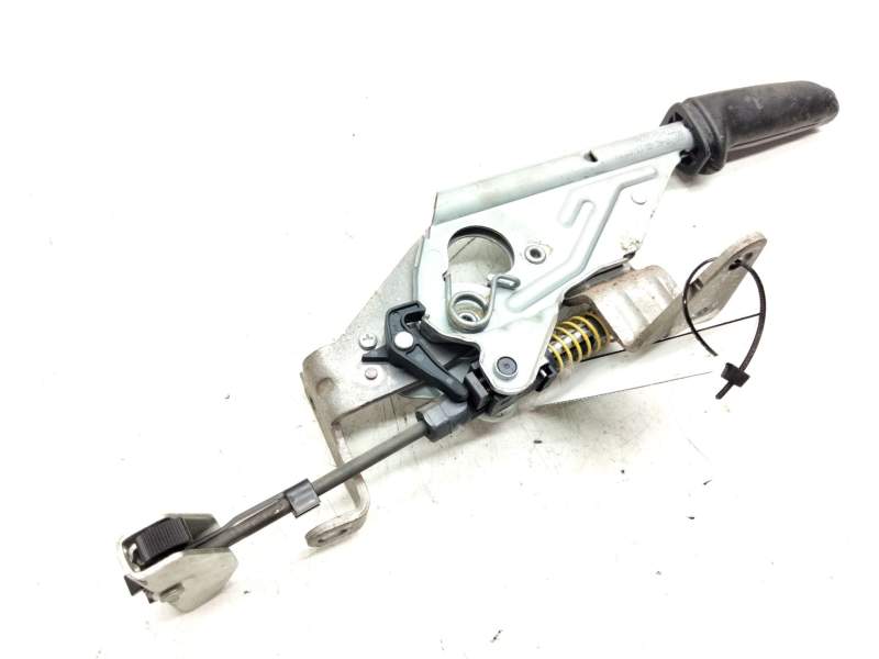 Recambio de palanca freno de mano para bmw serie 1 lim. (f21) 116d referencia OEM IAM 6799101  