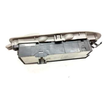 Recambio de mando elevalunas delantero izquierdo para nissan almera tino (v10) 2.2 dci referencia OEM IAM 80961BU400  