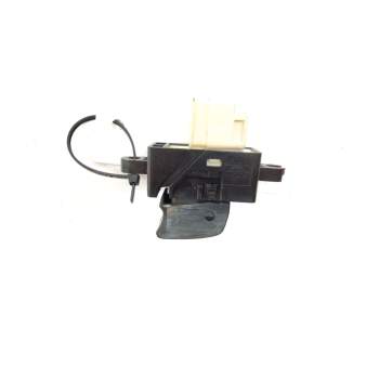 Recambio de mando elevalunas trasero izquierdo para nissan almera tino (v10) 2.2 dci referencia OEM IAM   