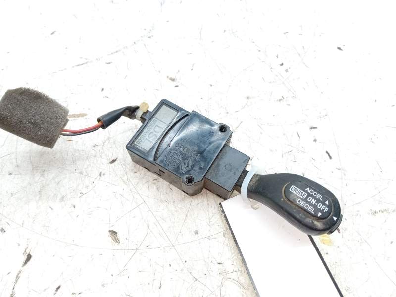 Recambio de mando volante para ssangyong rexton w / rexton 2.0 xdi referencia OEM IAM 8592031000  