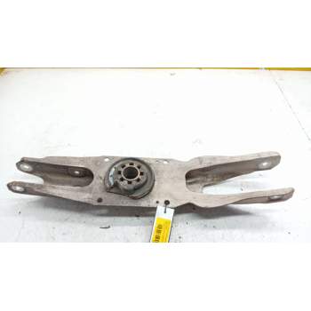 BRAZO SUSPENSION SUPERIOR TRASERO IZQUIERDO A2463520202 