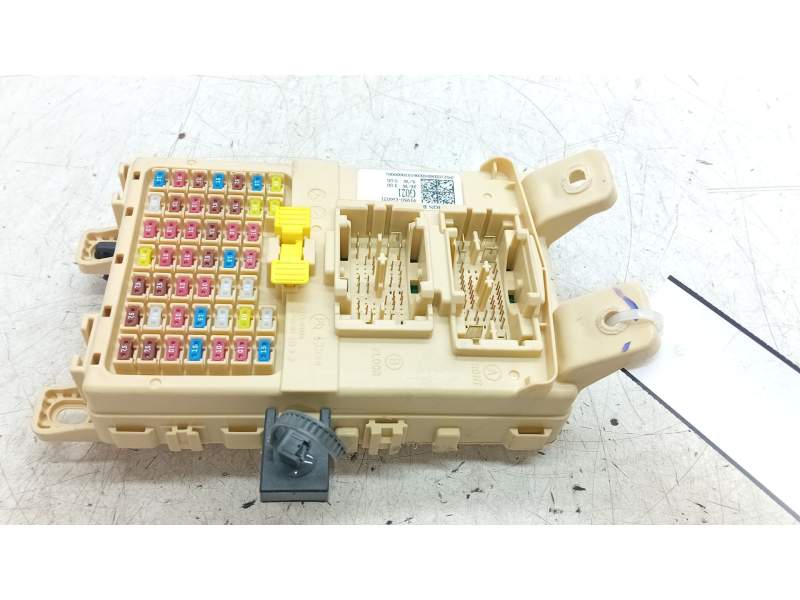 Recambio de caja fusibles para kia picanto iii (ja) 1.0 referencia OEM IAM 91950G6021  