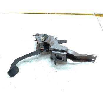 Recambio de pedal embrague para renault maxity referencia OEM IAM   