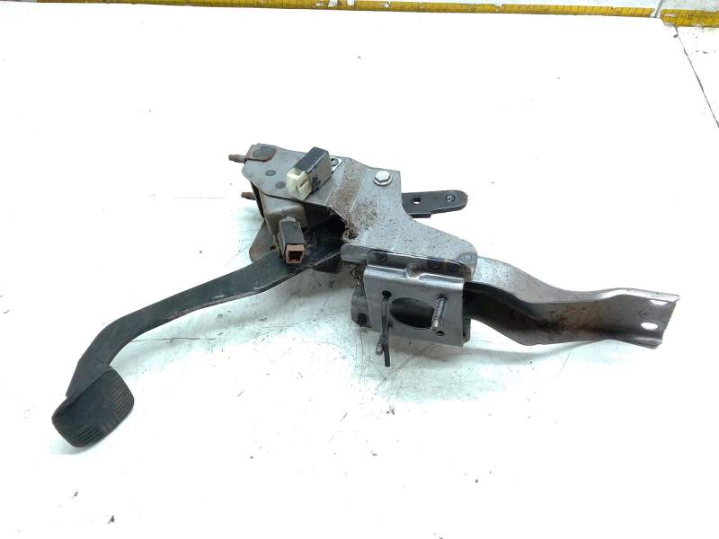 Recambio de pedal embrague para renault maxity referencia OEM IAM   