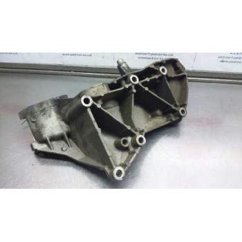 Recambio de soporte alternador para renault laguna ii (bg0) dynamique referencia OEM IAM 8200183234  