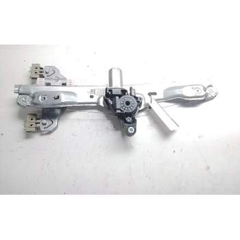 ELEVALUNAS TRASERO DERECHO 827004EA0A 