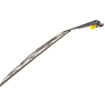 Recambio de brazo limpia delantero derecho para renault maxity referencia OEM IAM   
