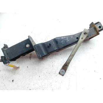 PUNTERA CHASIS DELANTERA IZQUIERDA 710B 
