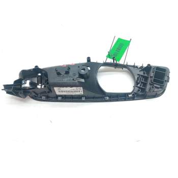 Recambio de maneta interior delantera derecha para audi a1 (8xk) 1.0 tfsi referencia OEM IAM 8X0837020E  