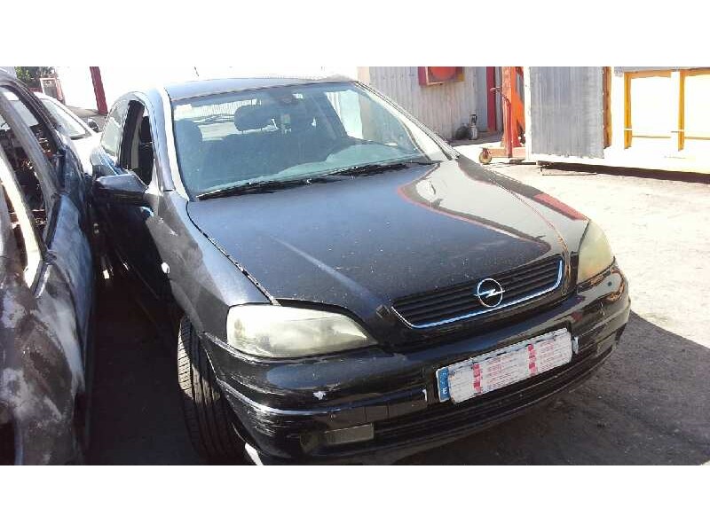 opel astra g berlina del año 2003