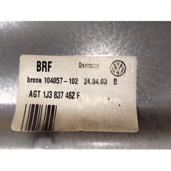 Recambio de elevalunas delantero derecho para volkswagen golf iv berlina (1j1) 1.9 tdi referencia OEM IAM 1J3847462F  