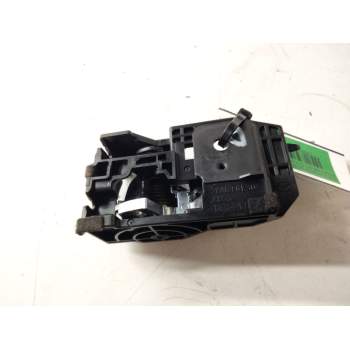 Recambio de maneta interior delantera derecha para mazda 3 (bm, bn) 2.2 d referencia OEM IAM T8314RH  