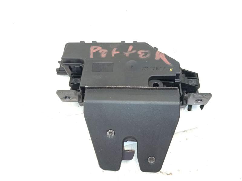 Recambio de cerradura maletero / porton para bmw 3 (e90) 318 d referencia OEM IAM 7840617  