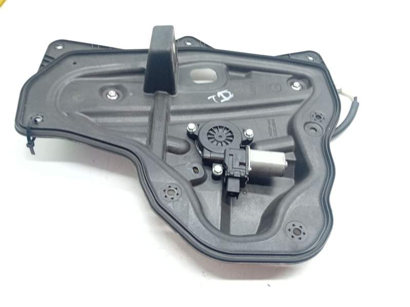 Recambio de elevalunas trasero izquierdo para mazda 3 (bm, bn) 2.2 d referencia OEM IAM BHN97397X  