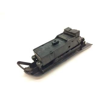 Recambio de mando elevalunas delantero izquierdo para nissan primera berlina (p11) 2.0 turbodiesel cat referencia OEM IAM   