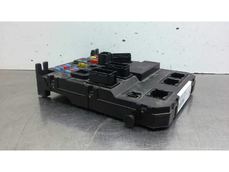Recambio de centralita bsi para citroën c3 1.4 hdi sx plus referencia OEM IAM 9653667380  