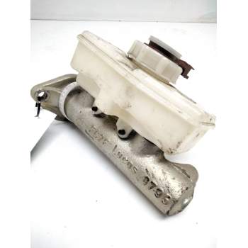 Recambio de bomba freno para land rover 109 santana referencia OEM IAM F2CF 0795 LUCAS