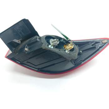 Recambio de piloto trasero izquierdo para mazda 3 (bm, bn) 2.2 d referencia OEM IAM 22041974  