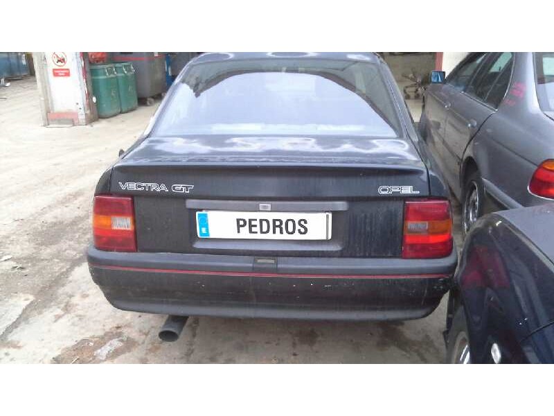 opel vectra a del año 1992