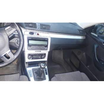volkswagen passat variant (3c5) del año 2010