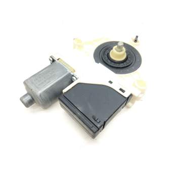 MOTOR LIMPIA TRASERO IZQUIERDO 827310002R 