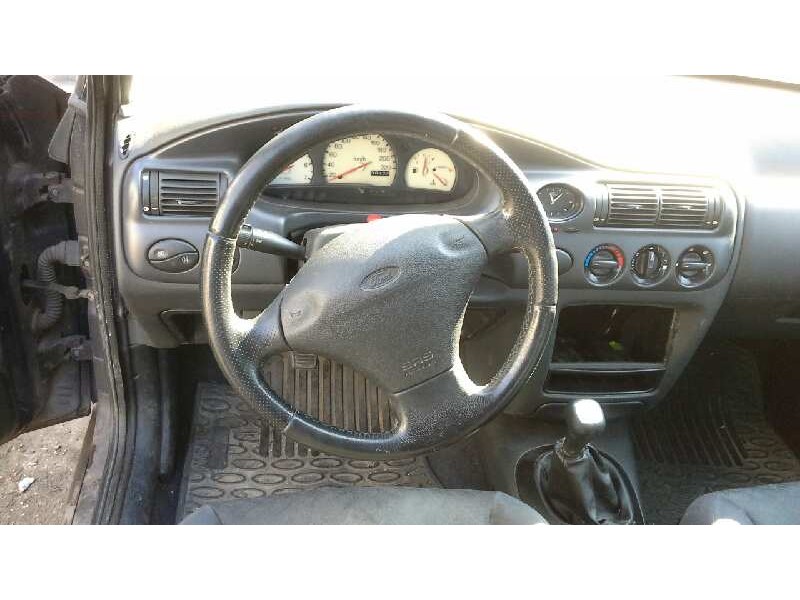 ford escort berl./turnier del año 1998