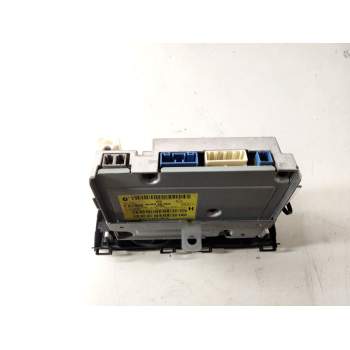 Recambio de pantalla multifuncion para mazda 3 (bm, bn) 2.2 d referencia OEM IAM BHP1611J0C BHS3669C0 