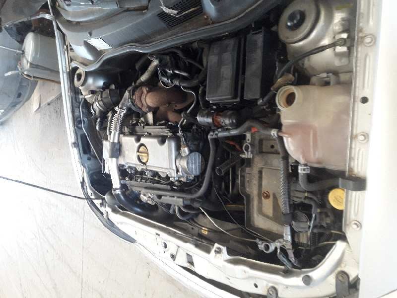 opel astra g berlina del año 1998