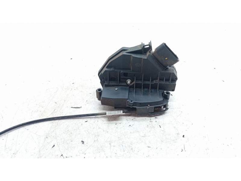 Recambio de cerradura puerta delantera derecha para ford transit connect monospace 1.6 tdci referencia OEM IAM AM5AU21812BE  